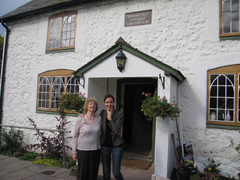 Hannah & her grandmother
