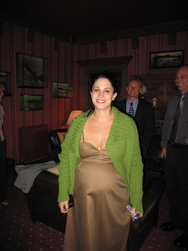 the very pregnant alex - brave enough to fly to the wedding
