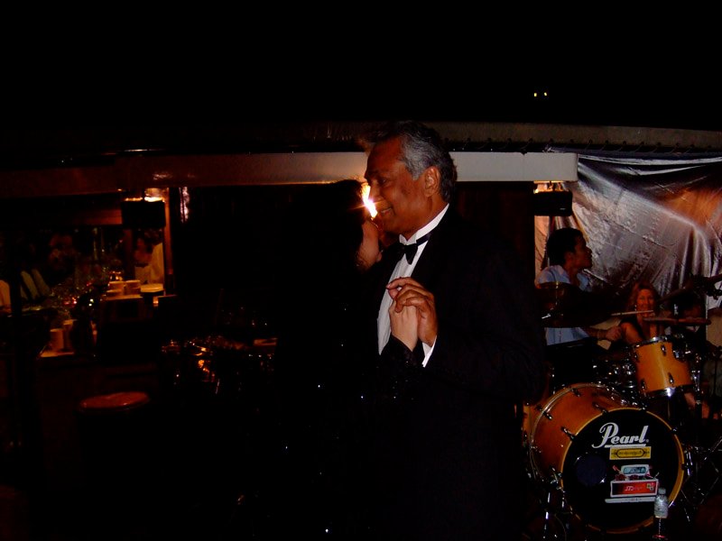 Mishtikhala & Khalu dancing
