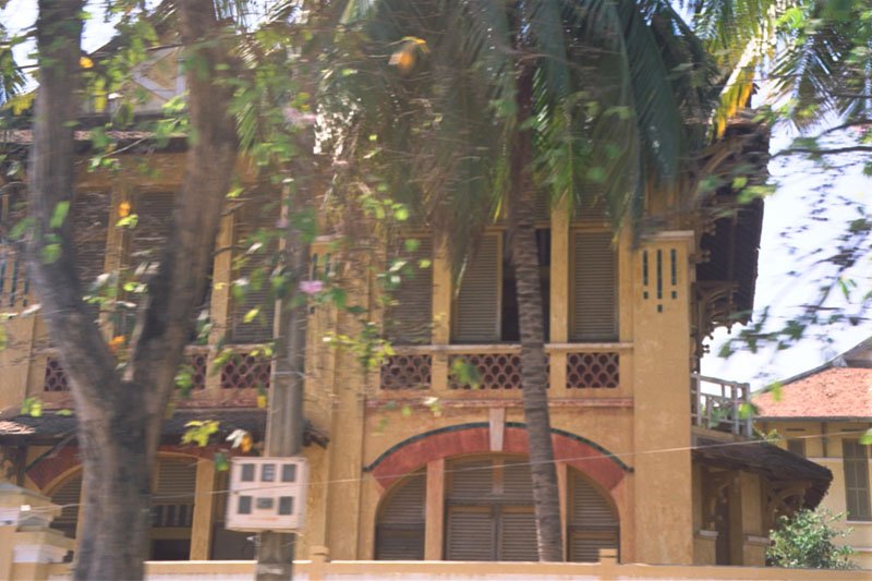 old french colonial house
