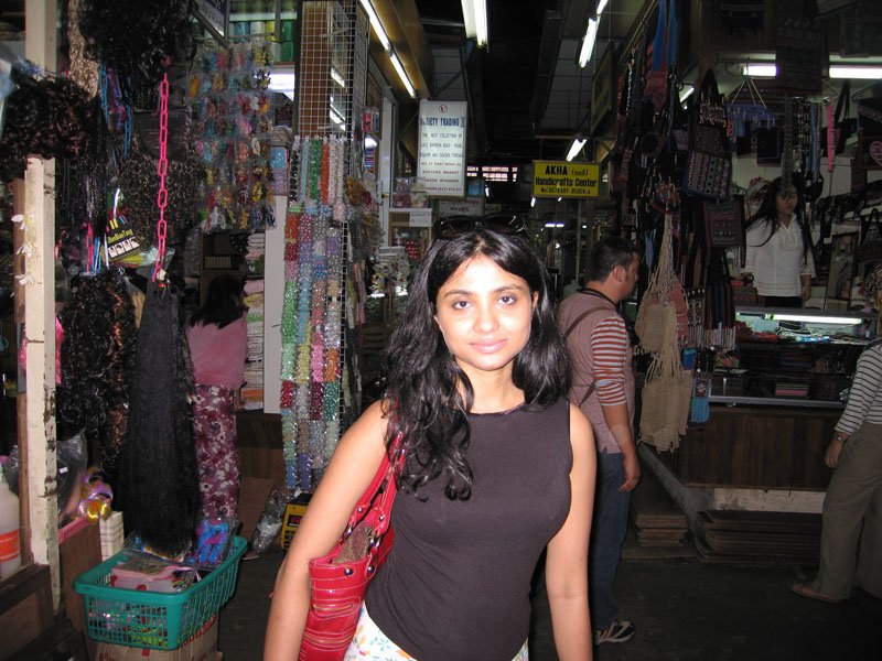 walking around Scotts market - huge place with warren of shops
