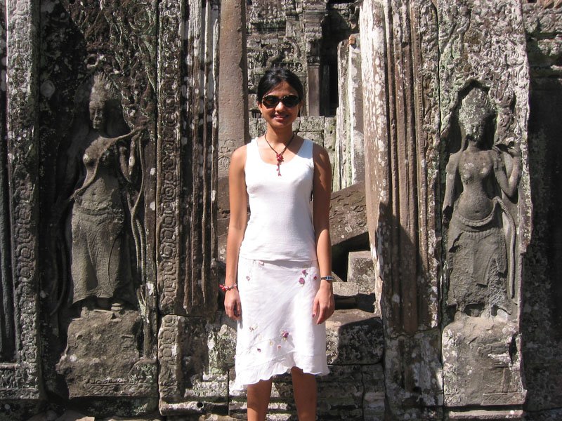 me standing between two celestial dancers
