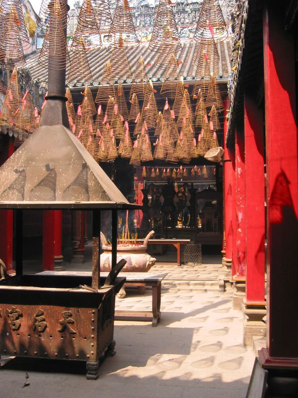 the women's temple.  there was a women's temple and a men's temple side by side.  apparently women went here to pray for female related issues, like pregnancy, childbirth...
